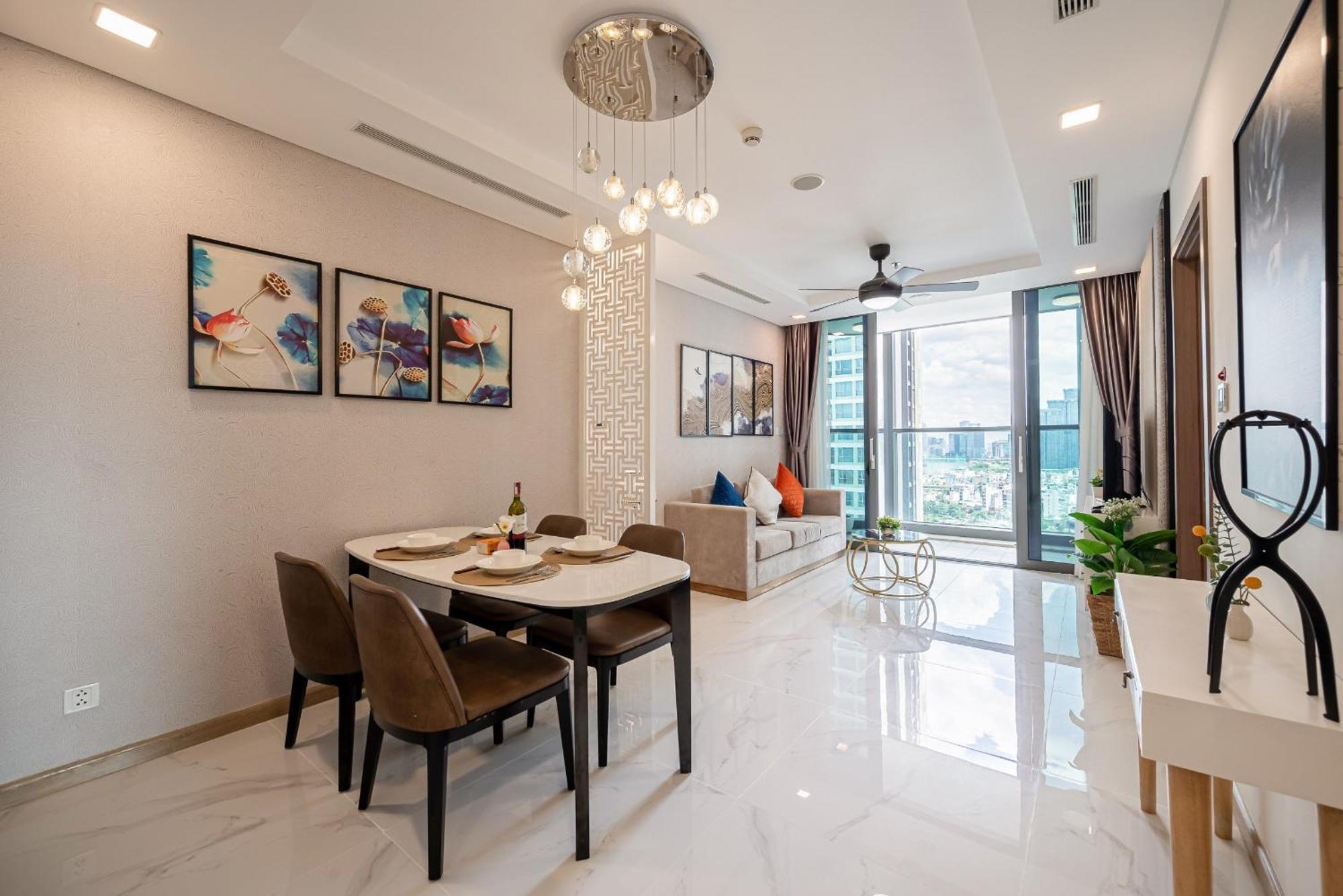 Urban Heights Rentals Landmark 81 ホーチミン市 エクステリア 写真