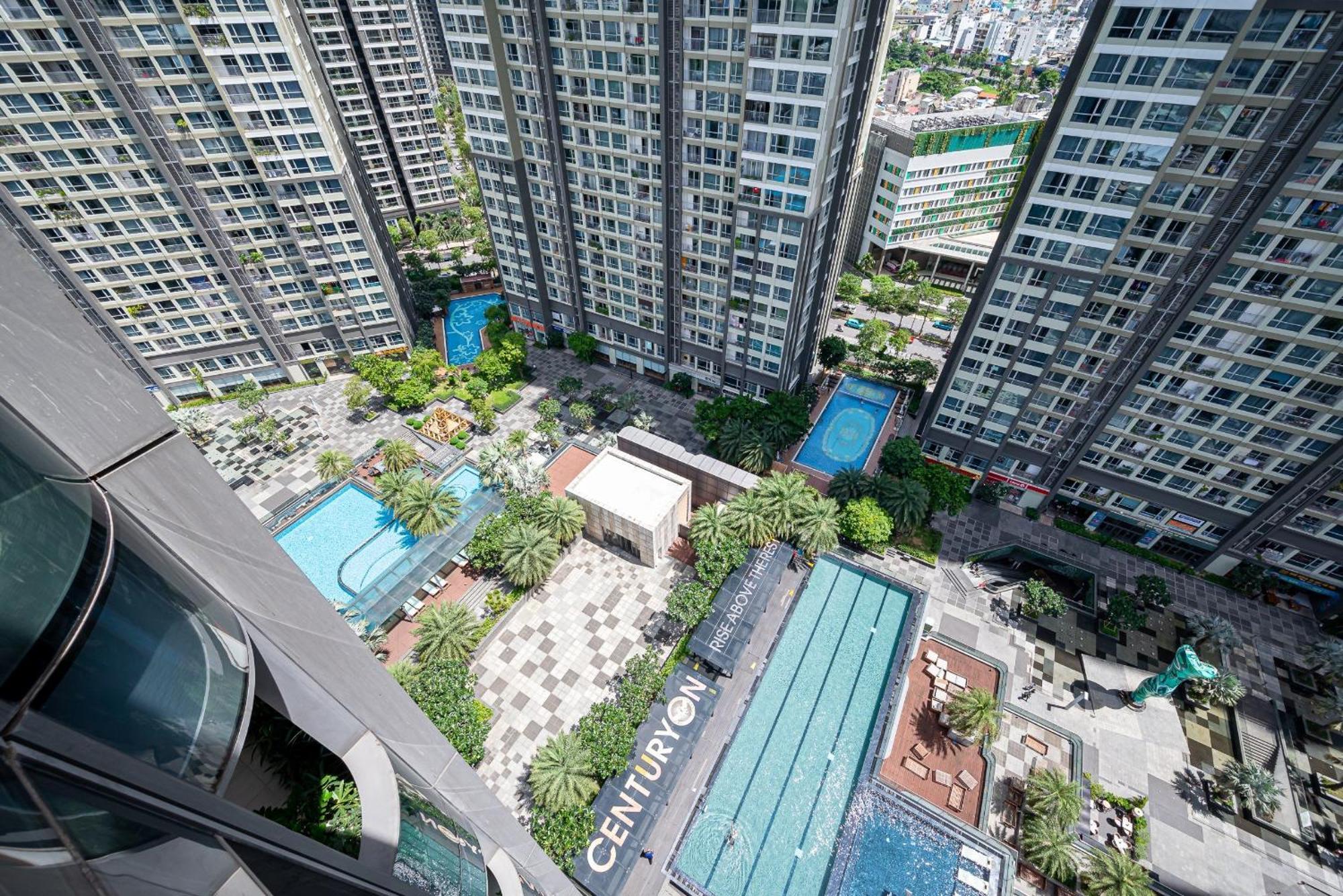 Urban Heights Rentals Landmark 81 ホーチミン市 エクステリア 写真
