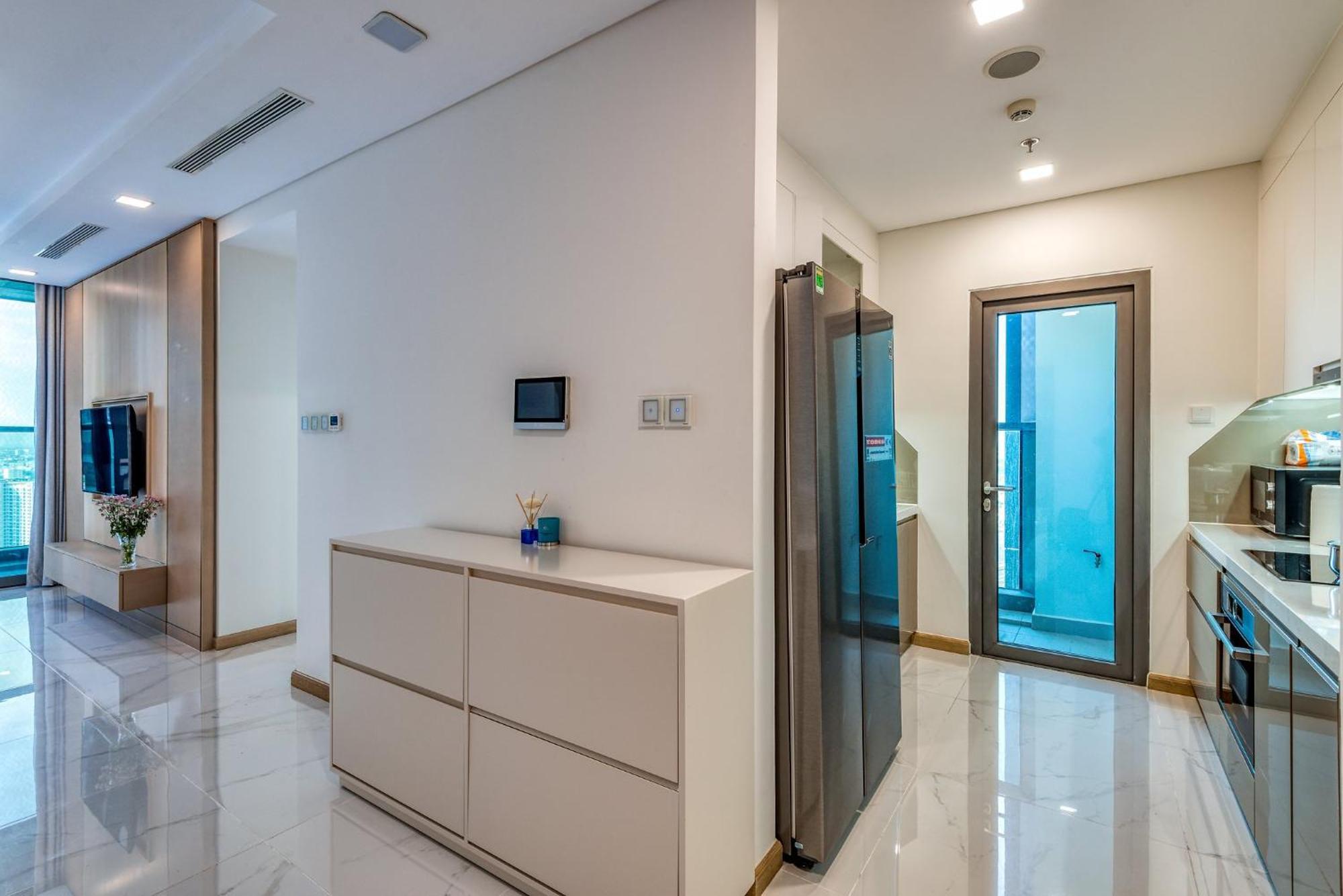 Urban Heights Rentals Landmark 81 ホーチミン市 エクステリア 写真