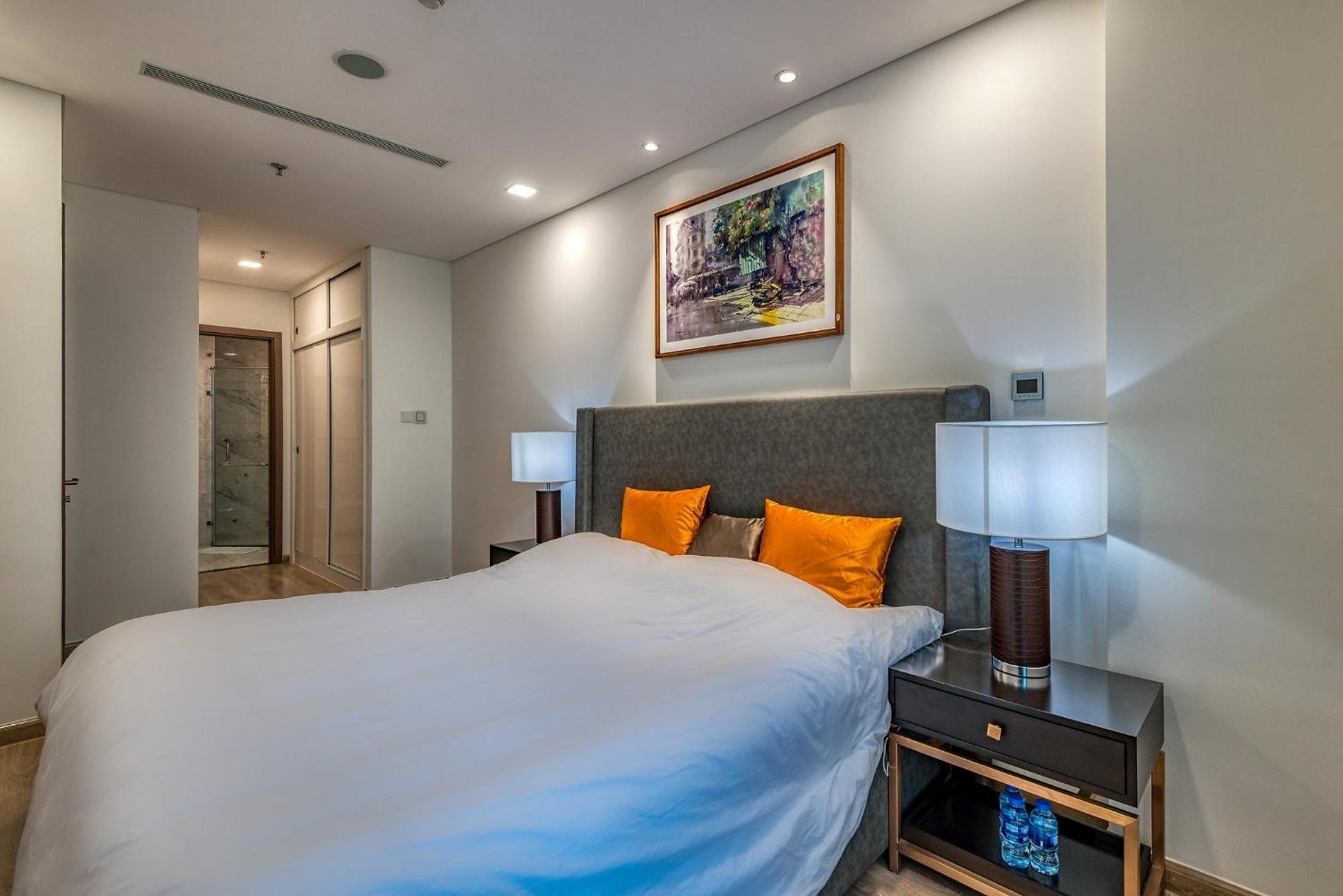 Urban Heights Rentals Landmark 81 ホーチミン市 エクステリア 写真