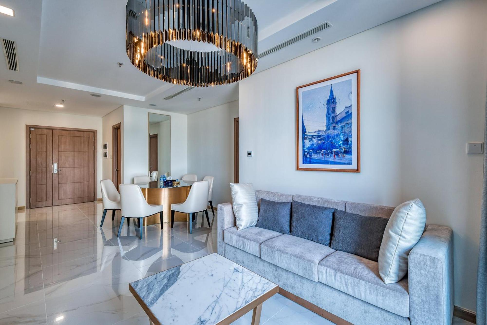 Urban Heights Rentals Landmark 81 ホーチミン市 エクステリア 写真