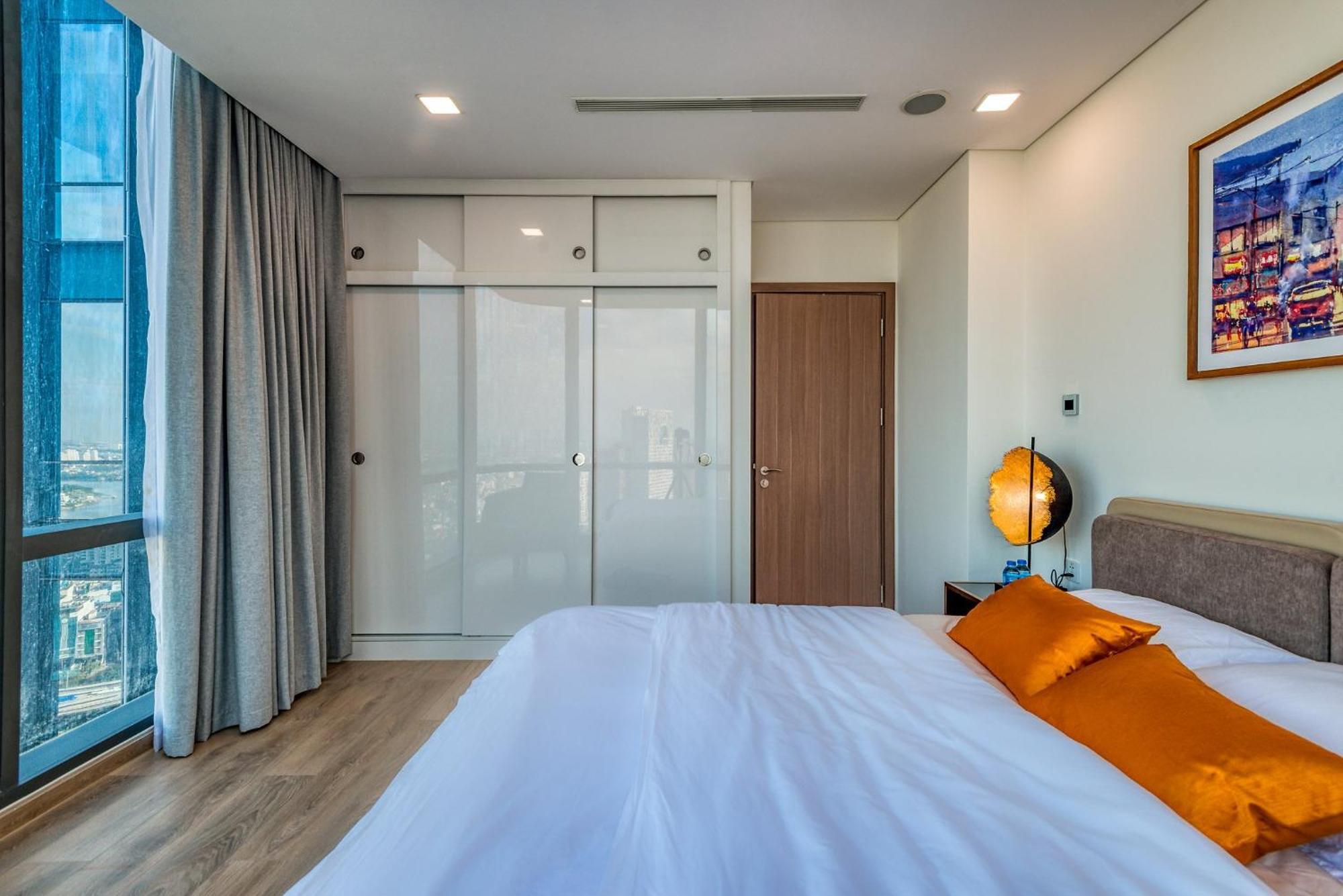 Urban Heights Rentals Landmark 81 ホーチミン市 エクステリア 写真