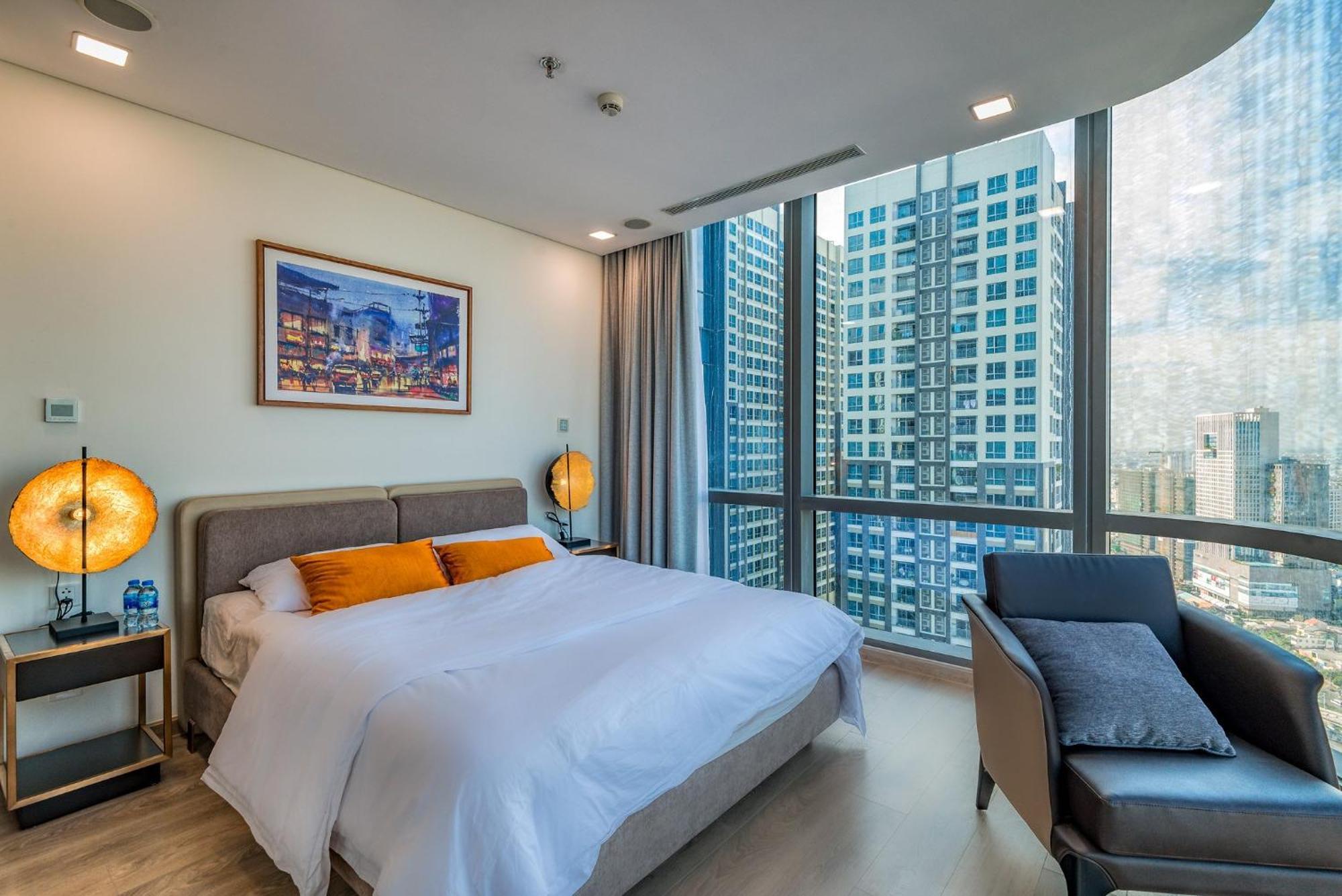 Urban Heights Rentals Landmark 81 ホーチミン市 エクステリア 写真